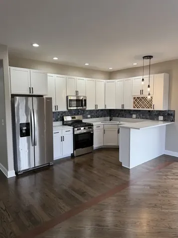 543 East 43rd Street Chicago IL 60653
