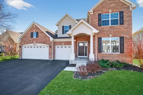 3803 Ivy Lane Elgin IL 60124