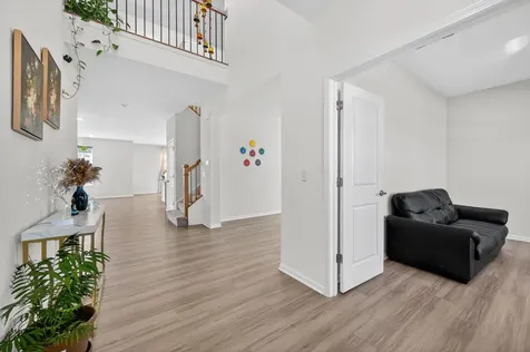 3803 Ivy Lane Elgin IL 60124