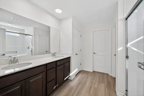 3803 Ivy Lane Elgin IL 60124