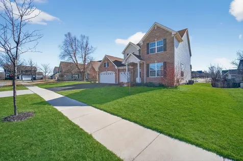 3803 Ivy Lane Elgin IL 60124
