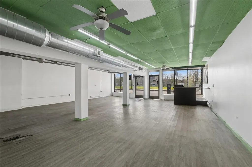 4650 South Indiana Avenue Chicago IL 60653