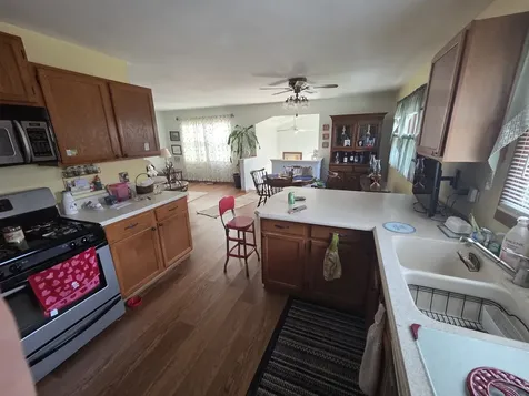 15 Ridgeland Avenue Fox Lake IL 60020
