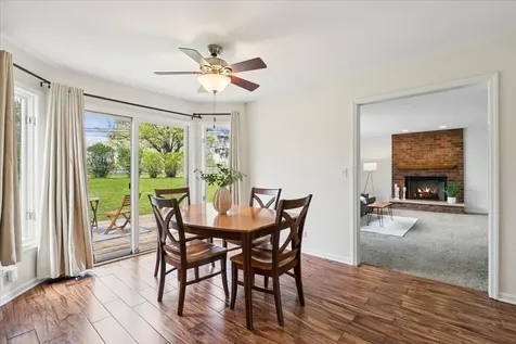 17723 West Dawn Court Gurnee IL 60031