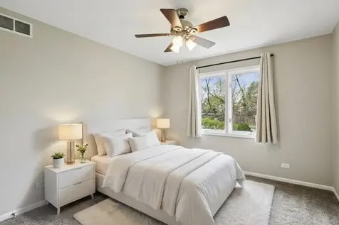 17723 West Dawn Court Gurnee IL 60031