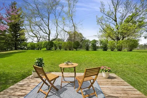 17723 West Dawn Court Gurnee IL 60031