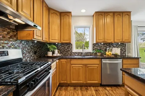 17723 West Dawn Court Gurnee IL 60031