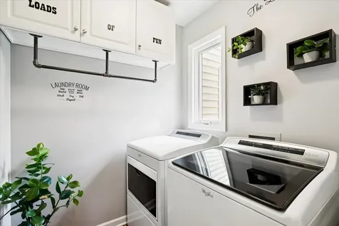 17723 West Dawn Court Gurnee IL 60031