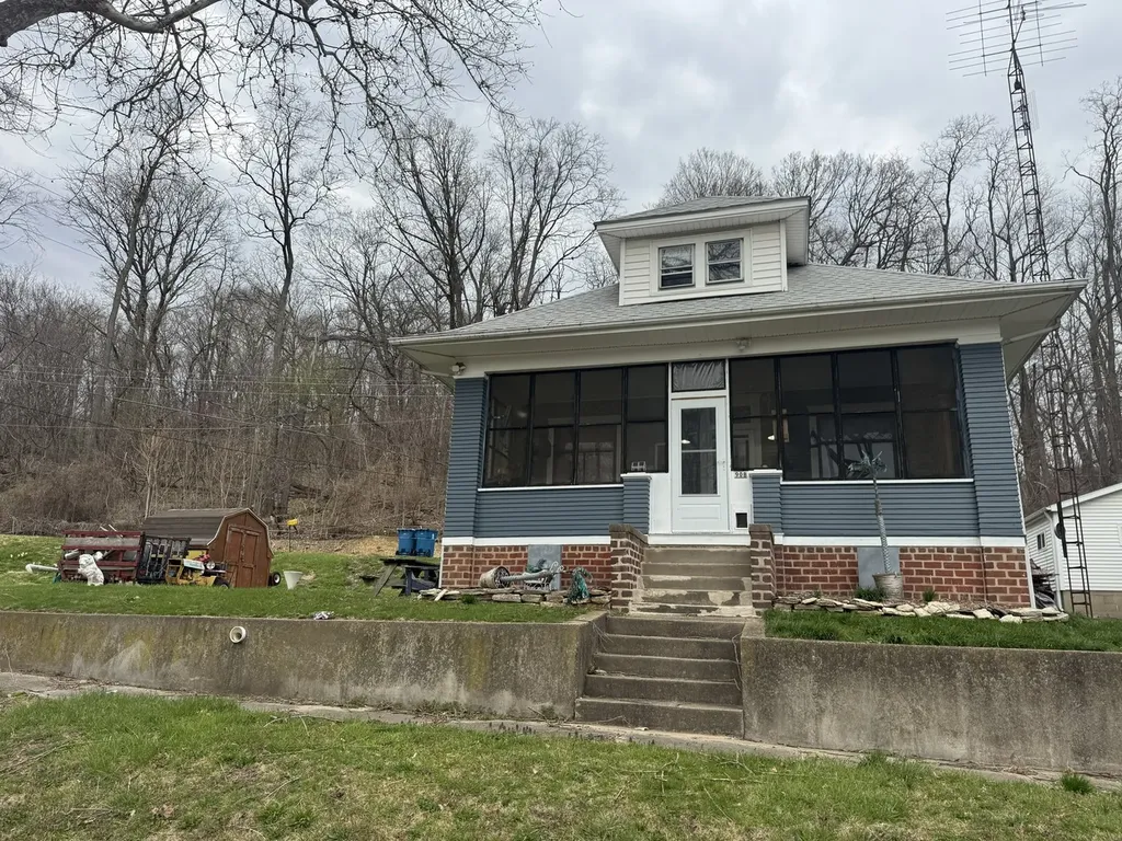 908 Willow Street Depue IL 61322