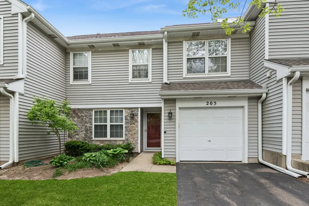205 Parkview Drive Wauconda IL 60084