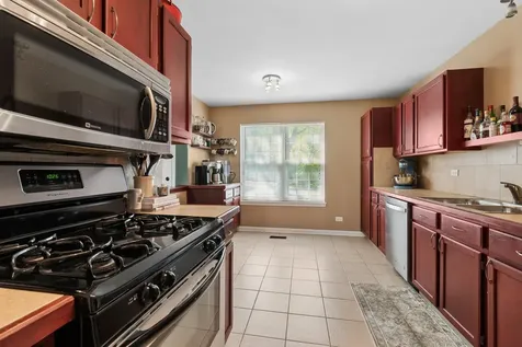 205 Parkview Drive Wauconda IL 60084