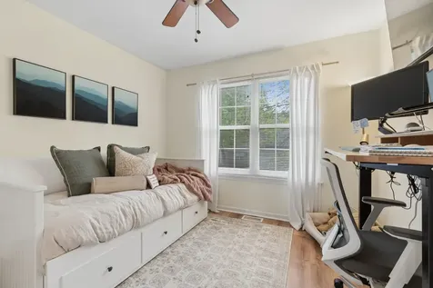 205 Parkview Drive Wauconda IL 60084
