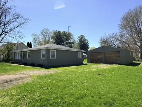 114 South Commercial Avenue Amboy IL 61310