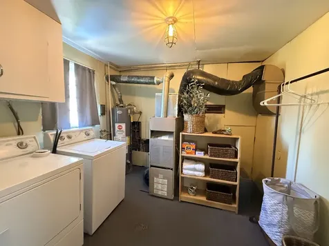 114 South Commercial Avenue Amboy IL 61310