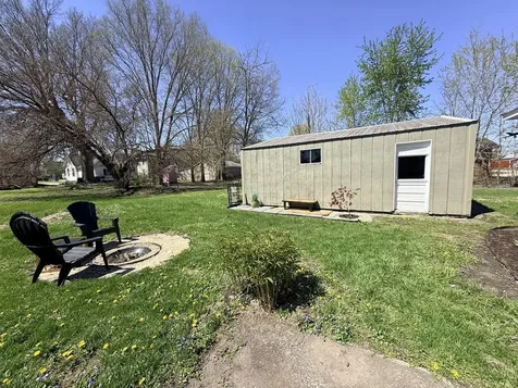 114 South Commercial Avenue Amboy IL 61310