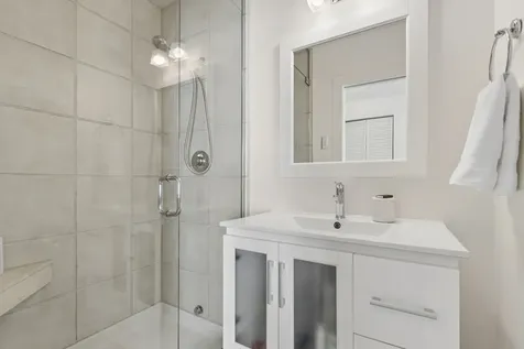 2106 West Addison Street Chicago IL 60618
