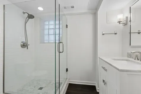 2106 West Addison Street Chicago IL 60618