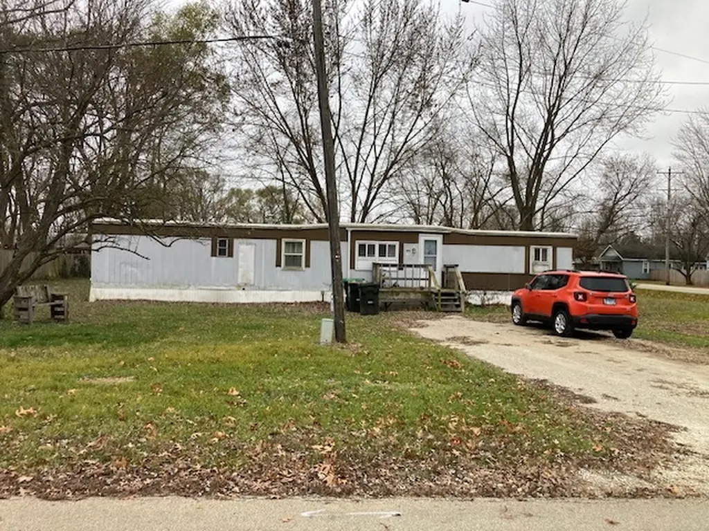 495 West 6th Street Braidwood IL 60408