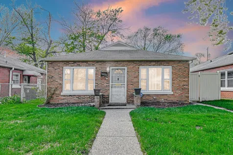 14832 Langley Avenue Dolton IL 60419