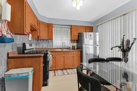 14832 Langley Avenue Dolton IL 60419