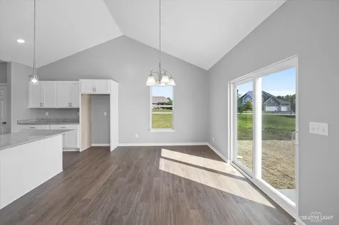 3301 Comstock Avenue Dekalb IL 60115