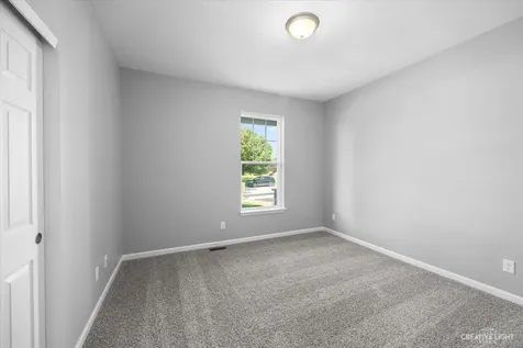 3301 Comstock Avenue Dekalb IL 60115