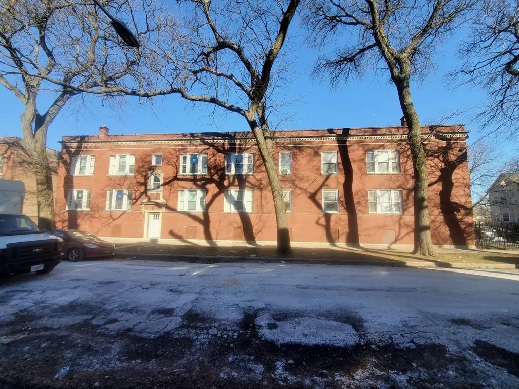 5656 South Marshfield Avenue Chicago IL 60636