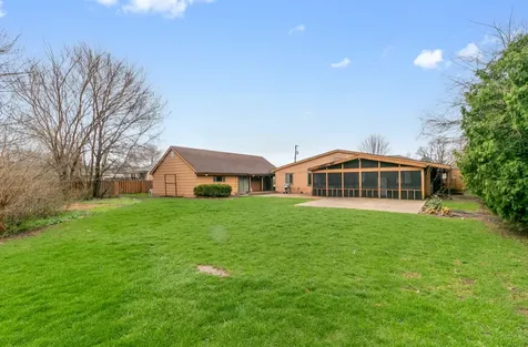 6554 West 92nd Street Oak Lawn IL 60453