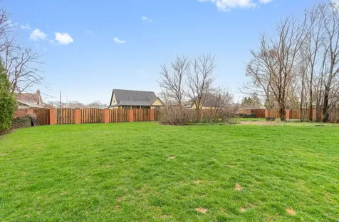 6554 West 92nd Street Oak Lawn IL 60453