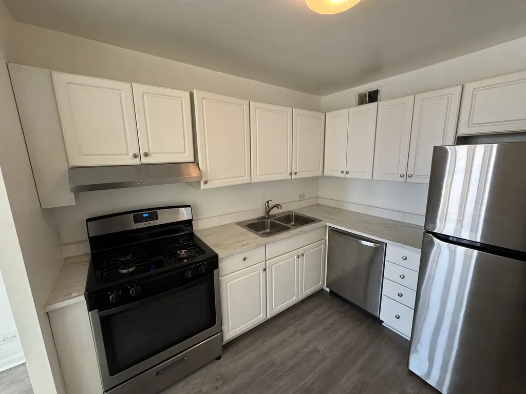 6700 South South Shore Drive Chicago IL 60649