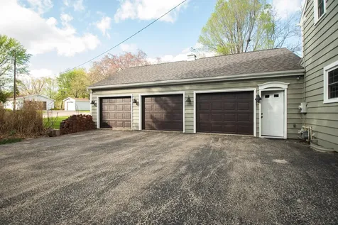 3868 West Ogle Street Dixon IL 61021