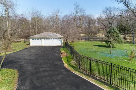 26048 West Cuba Road Barrington IL 60010