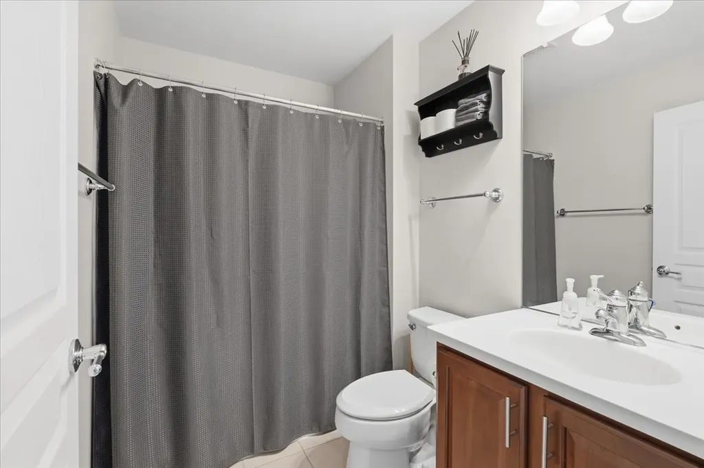 65 Arcadia Lane Lake Zurich IL 60047