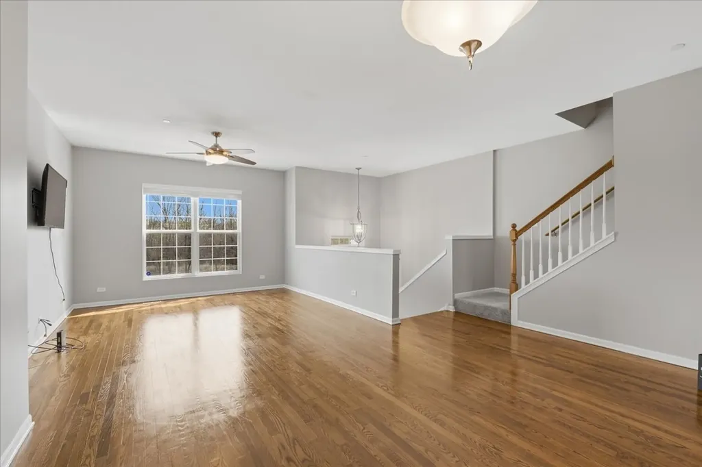 65 Arcadia Lane Lake Zurich IL 60047