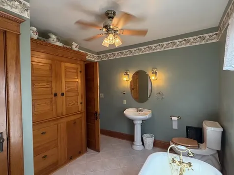 222 North Maple Street Herscher IL 60941