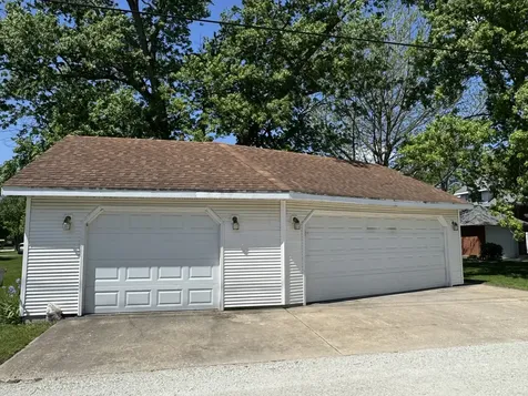 222 North Maple Street Herscher IL 60941
