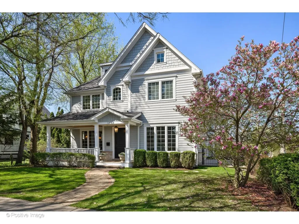 1916 Washington Avenue Wilmette IL 60091