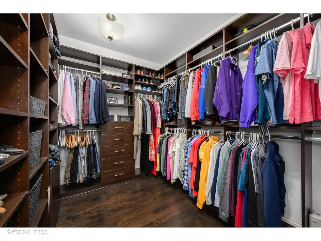 1916 Washington Avenue Wilmette IL 60091