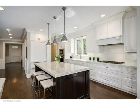 1916 Washington Avenue Wilmette IL 60091