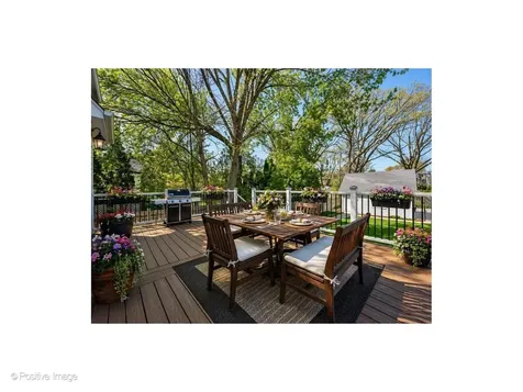 1916 Washington Avenue Wilmette IL 60091
