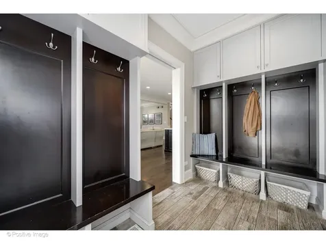 1916 Washington Avenue Wilmette IL 60091