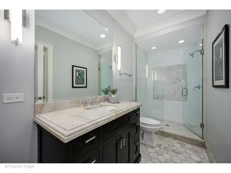 1916 Washington Avenue Wilmette IL 60091