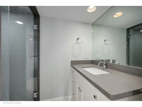 1916 Washington Avenue Wilmette IL 60091