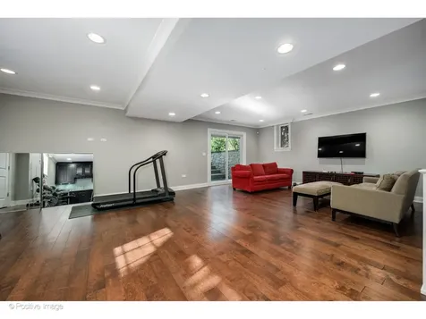 1916 Washington Avenue Wilmette IL 60091