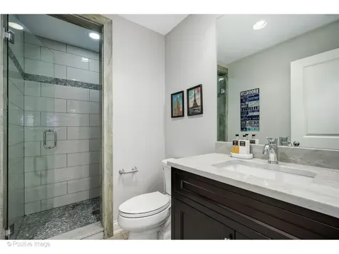 1916 Washington Avenue Wilmette IL 60091