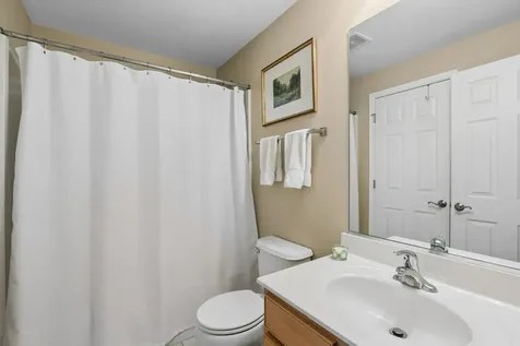 1250 Park View Drive Antioch IL 60002