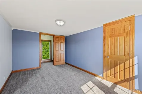 1431 Gillis Road Malta IL 60150