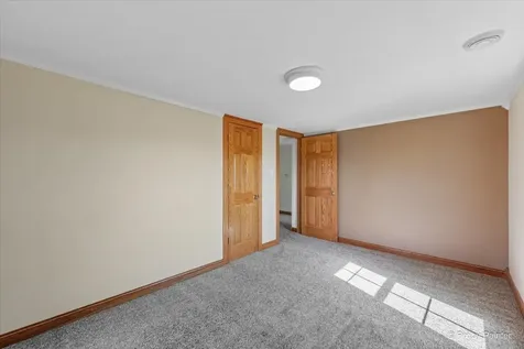 1431 Gillis Road Malta IL 60150