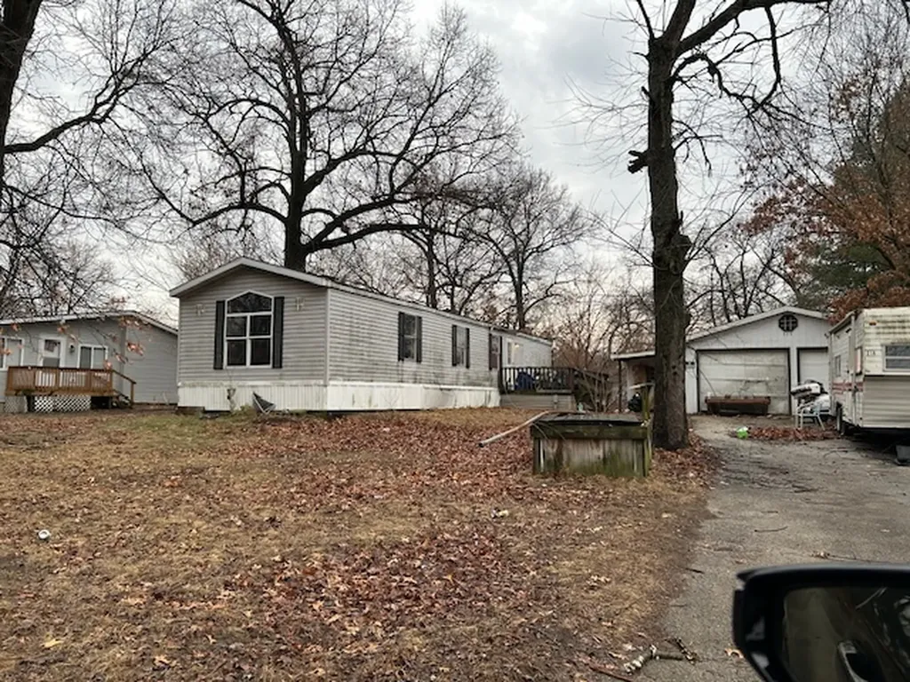 705 East Mesa Court Godley IL 60407