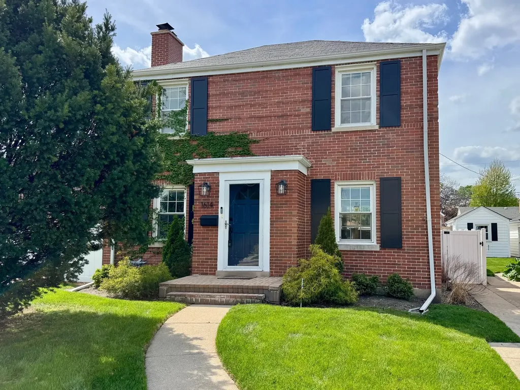 1614 North 76th Avenue Elmwood Park IL 60707